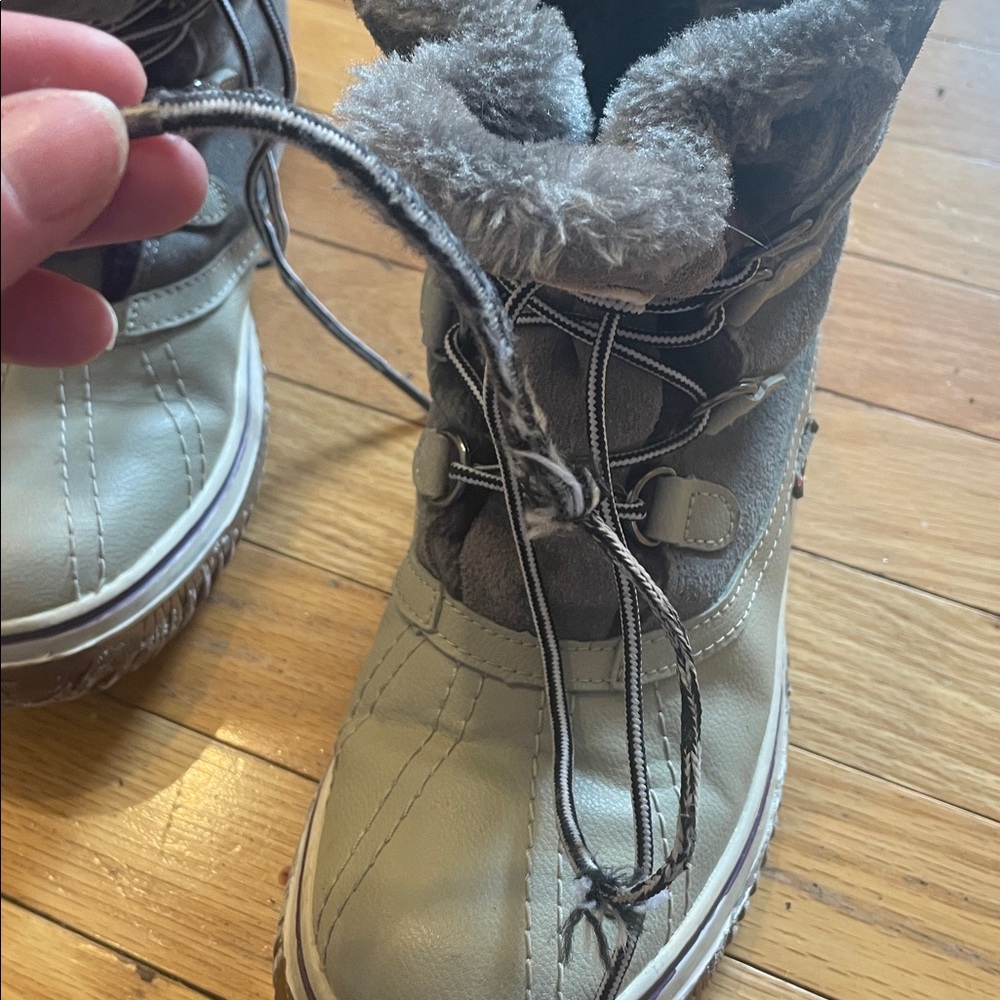 Snow boots 🇨🇦 rare - Picture 14 of 15